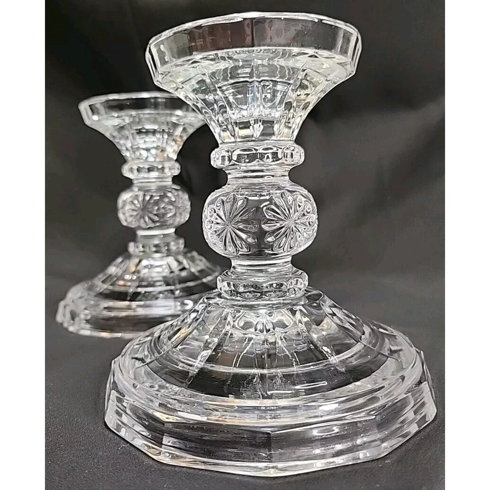 2 Stunning‎ GLASS Ornate CANDLEHOLDER 5